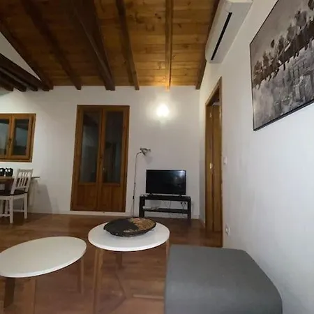 Gigantones Apartment Toledo Exterior photo
